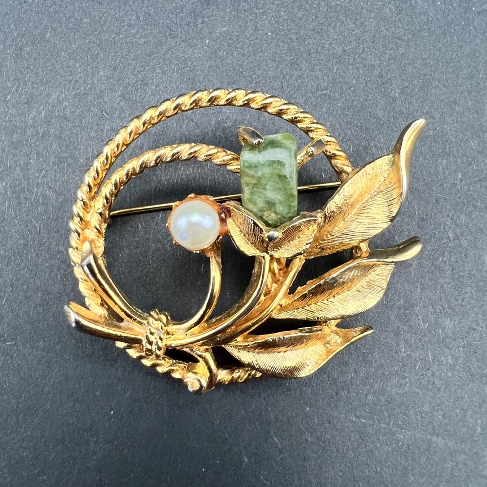 Sarah Coventry Brooch - Jade Garden - 1966